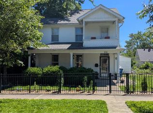 214 E Main St, Greenville, IL 62246
