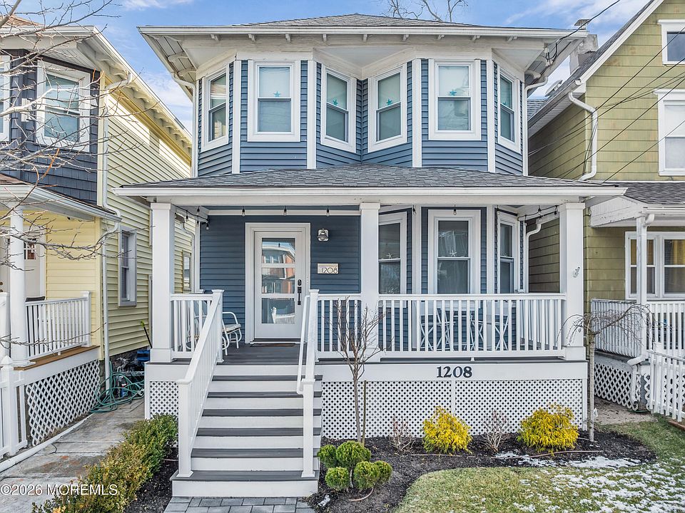 1st image of 1208 Bond St
