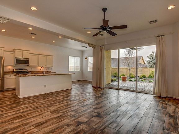 3rd image of 12687 E Ortiz St