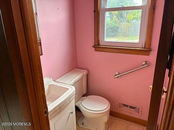 5th image of 316 Winchester Drive