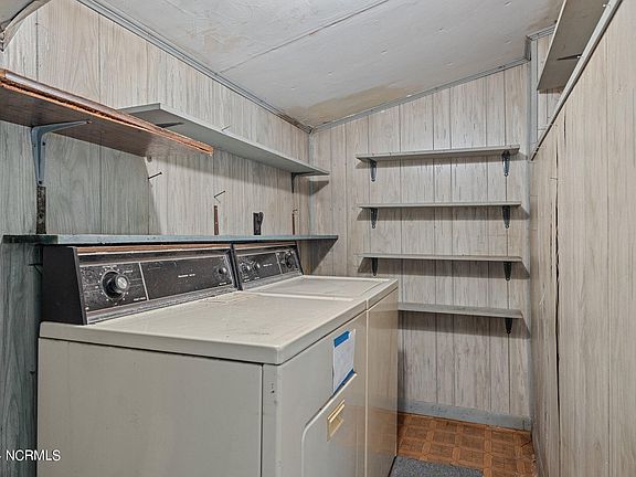 4th image of 174 Alfred Drive