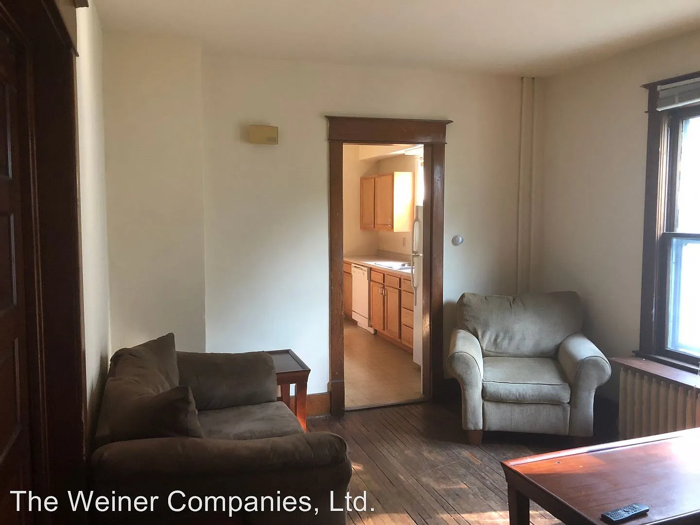 410 W California Ave photo 1