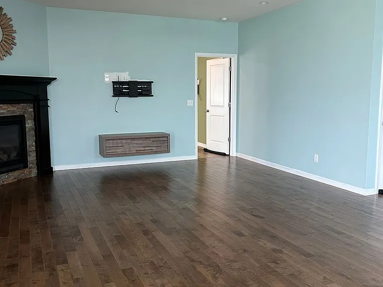 2609 Beacon Point Ct — Photo 14