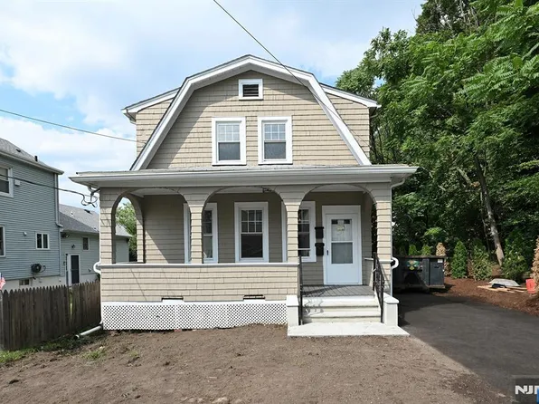 289 Hathaway St, Wallington, NJ 07057