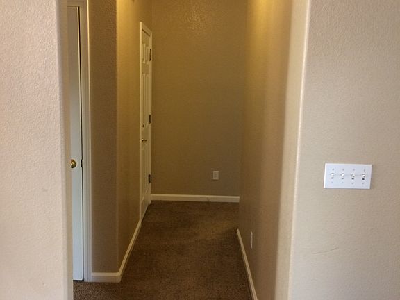 5th image of 790 Florence Ct