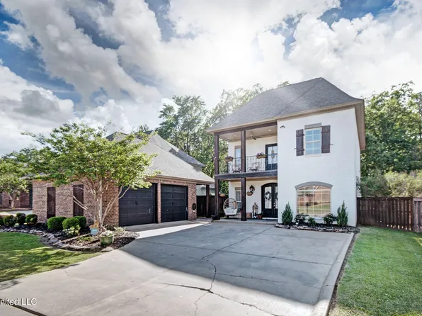 312 N Village Dr, Pearl, MS 39208