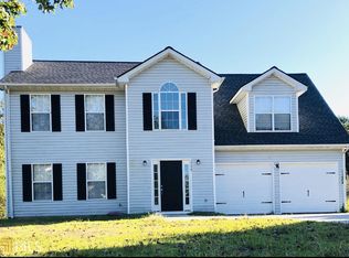 2150 Rosewood Mill Ct, Loganville, GA 30052