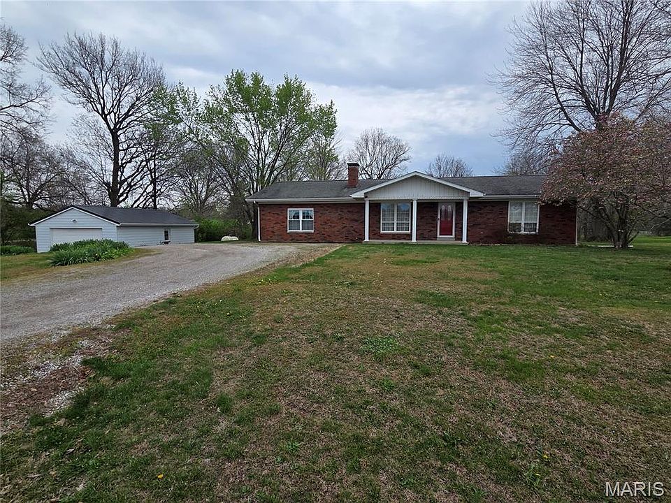 2nd image of 10386 Ridge Rd