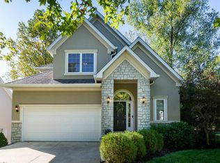 2012 E Cheyanne Ln, Bloomington, IN 47401