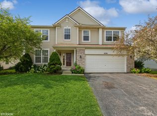 10361 Somerset Ln, Huntley, IL 60142