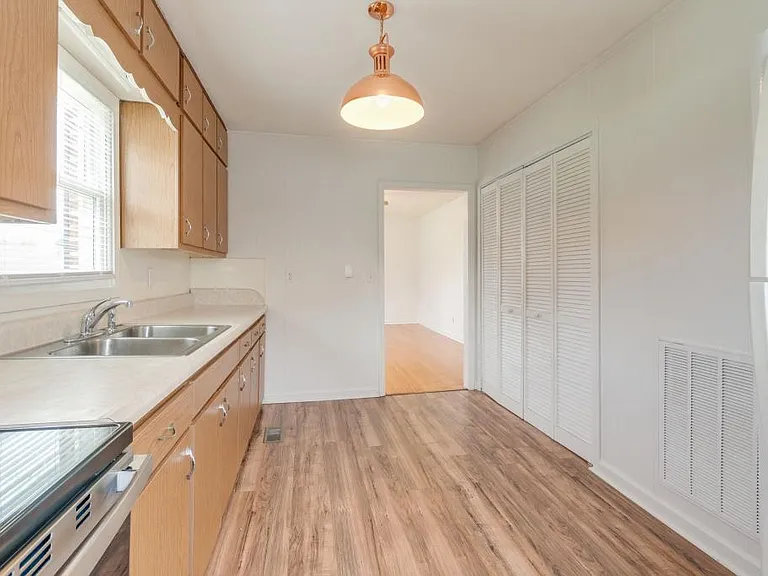 615 Bravo St #615 BRAVO STREET — Photo 12