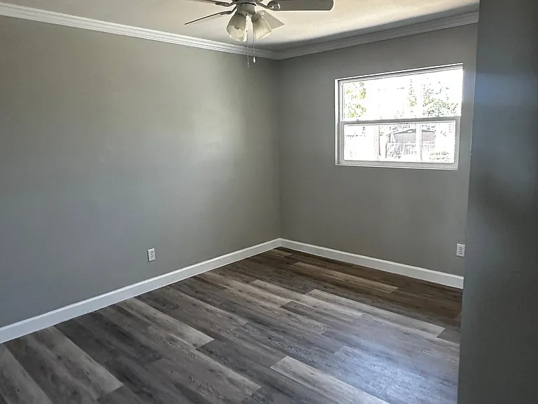 968 Bouganvillea Dr — Photo 12