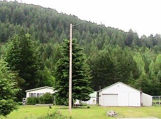 25060 Bull Lake Rd, Troy, MT 59935