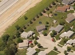 850 Christina Ct, Lincoln, NE 68521