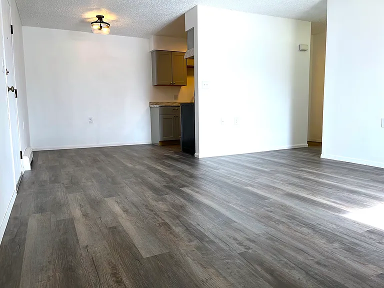 Eating area off the kitchen