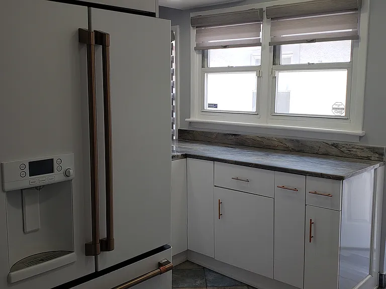 126 Bay 8th St — Photo 6