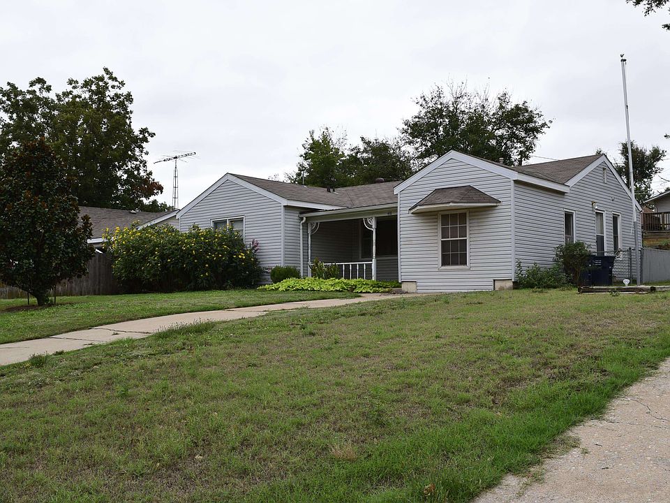 1st image of 410 N 19th St