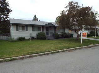 6907 N Fox Point Dr, Spokane, WA 99208