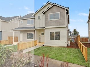 4747 Court R, Tacoma, WA 98404