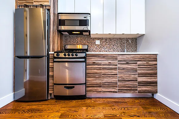 Rented by Nooklyn NYC LLC | media 53