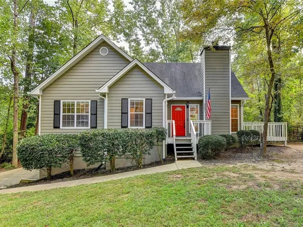 5035 Mercedes Dr, Cumming, GA 30041
