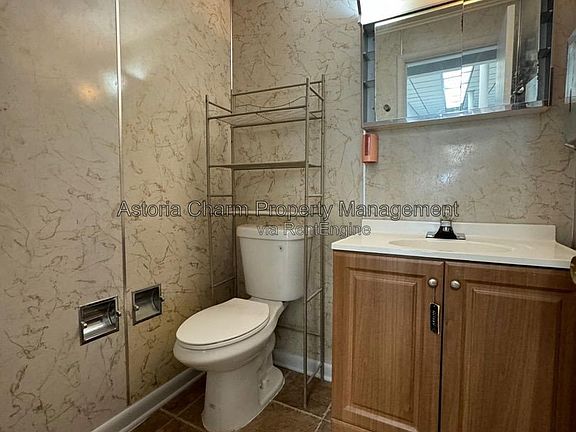 5th image of 2107 N Charles St #1L