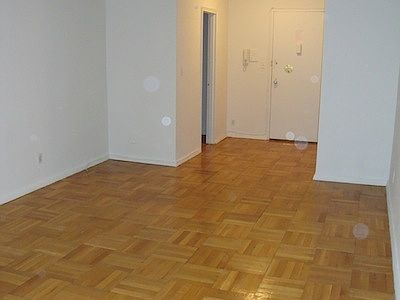 2nd image of 250 E 39th St APT 5D
