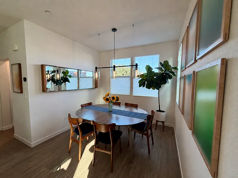 1721 Campbell St — Photo 20