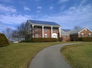 898 Elton Adelphia Rd, Freehold, NJ 07728