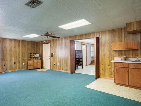 5th image of 118 Beach Dr