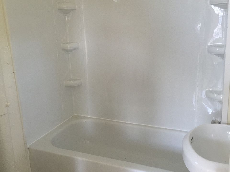 2nd image of 28 Carter St #2