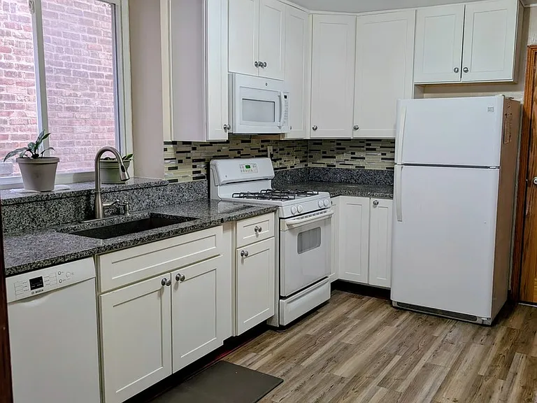 1628 Euclid Ave #1 — Photo 4
