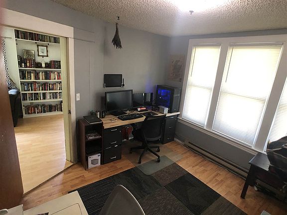4th image of 1727 W Knox Ave