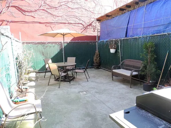 913 Bushwick Avenue image 1 of 18