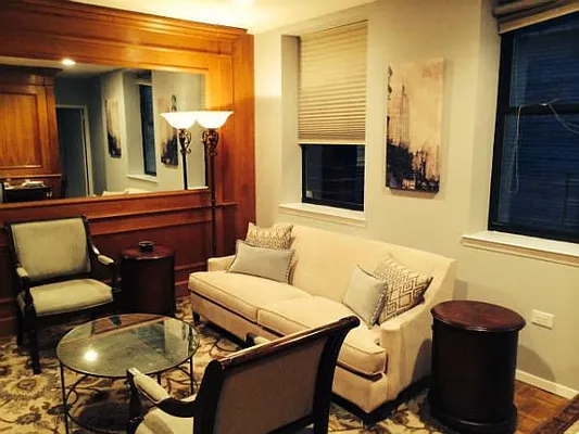 Rented by Global Realty Opportunities | media 33