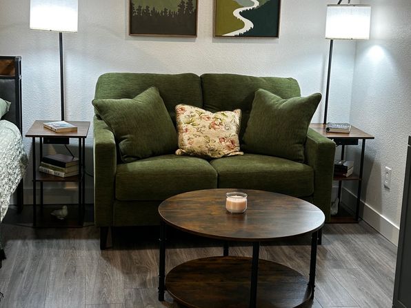 739 Mussel Shoals Ave