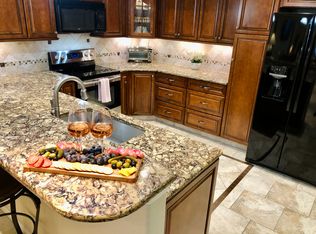239 E Fountain Blvd UNIT 100, Colorado Springs, CO 80903
