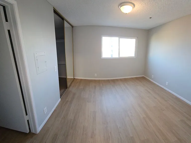 Georgia Regency Senior Apartments — Photo 53