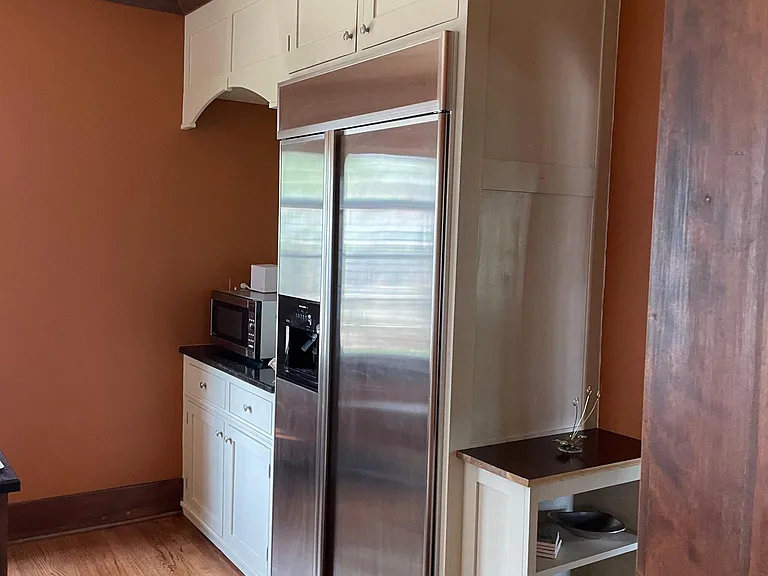 310 W Keech Ave — Photo 9