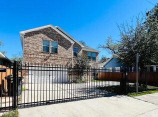 3616 Elysian St, Houston, TX 77009