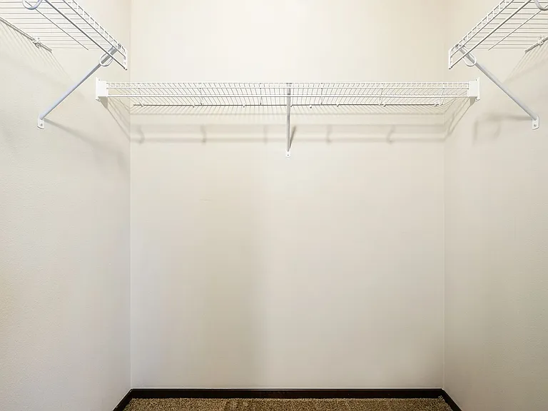 1019 Curtis St — Photo 10
