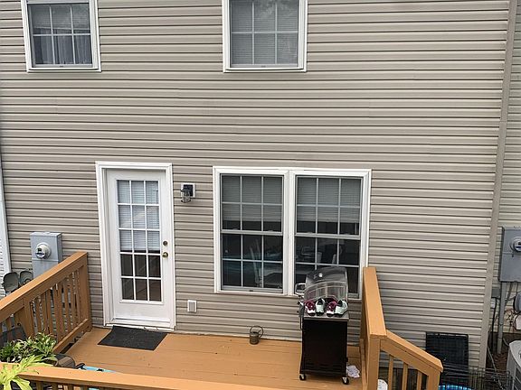 3rd image of 704 Park St