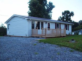2869 Nemmo Rd, Vinton, VA 24179