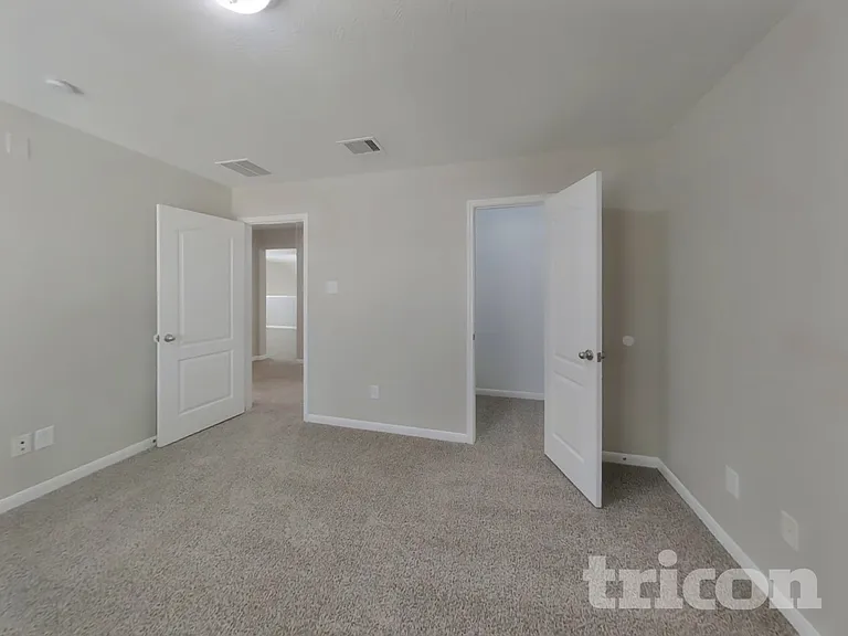6106 Carver Pines Dr — Photo 10