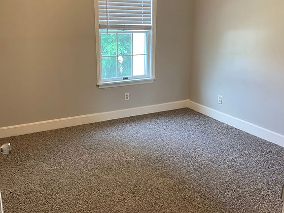 3rd image of 9 Washington Ave #2