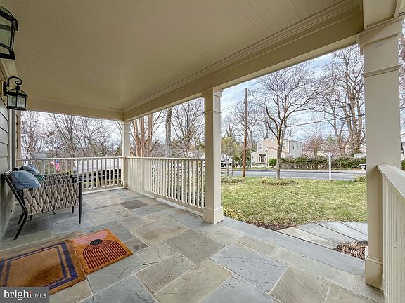 2nd image of 11214 Midvale Rd