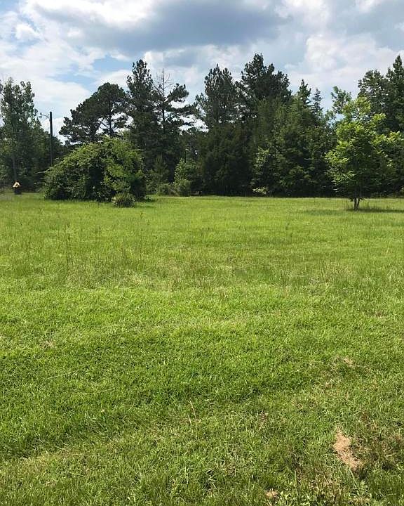 2nd image of 669 Lone Oak Park