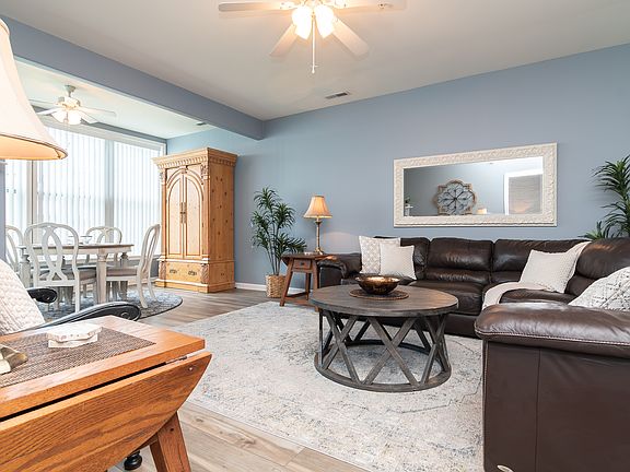 3rd image of 17476 Slipper Shell Way Unit 14