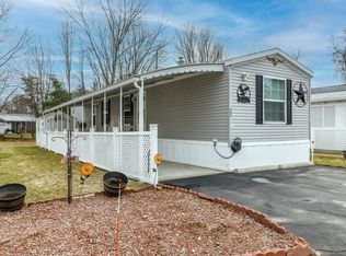 556 Central St #11, Leominster, MA 01453