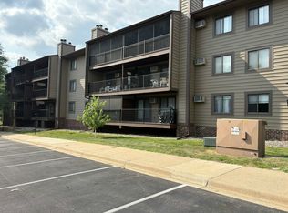 7301 W 101st St APT 102, Minneapolis, MN 55438
